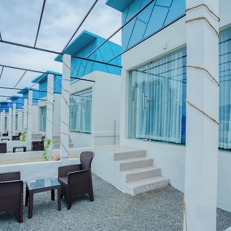 Seaborne Beach Resort ออโรวิลล์ ภายนอก รูปภาพ