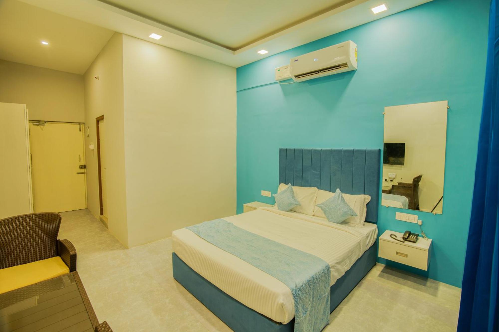 Seaborne Beach Resort ออโรวิลล์ ภายนอก รูปภาพ