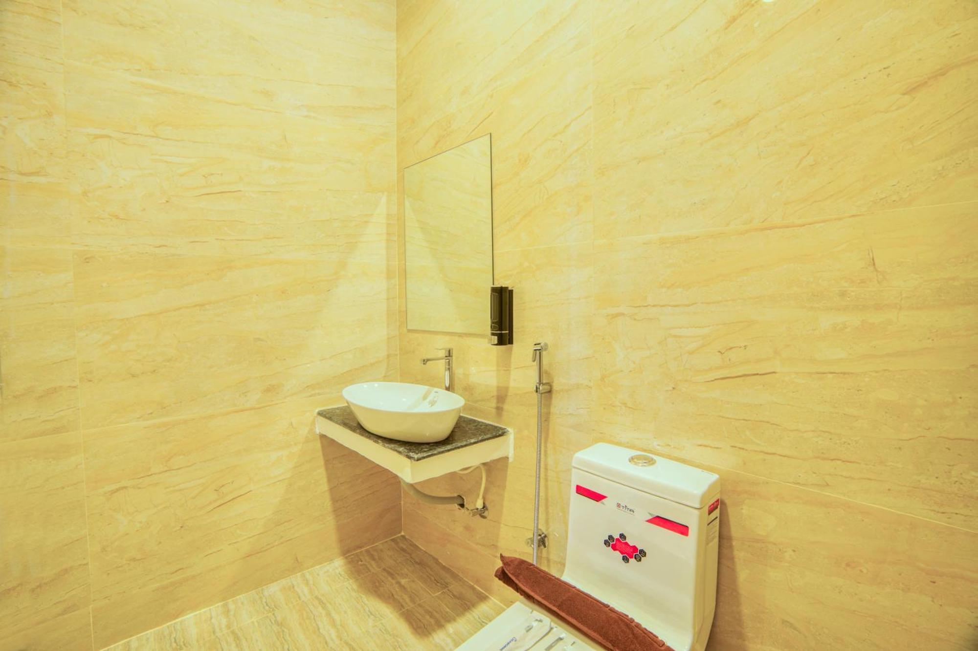 Seaborne Beach Resort ออโรวิลล์ ภายนอก รูปภาพ
