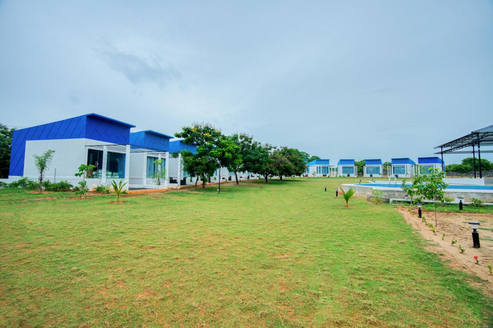 Seaborne Beach Resort ออโรวิลล์ ภายนอก รูปภาพ