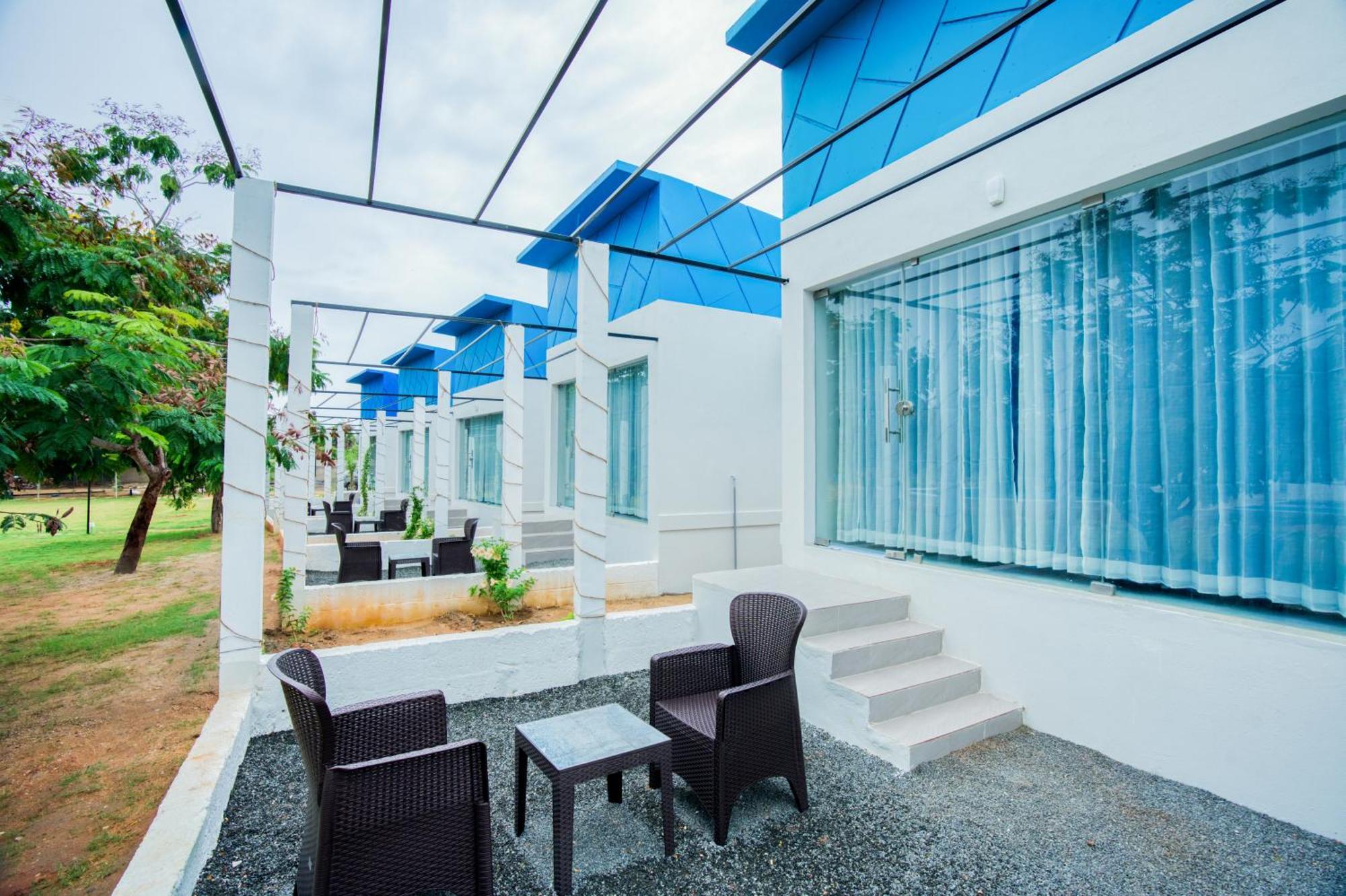 Seaborne Beach Resort ออโรวิลล์ ภายนอก รูปภาพ