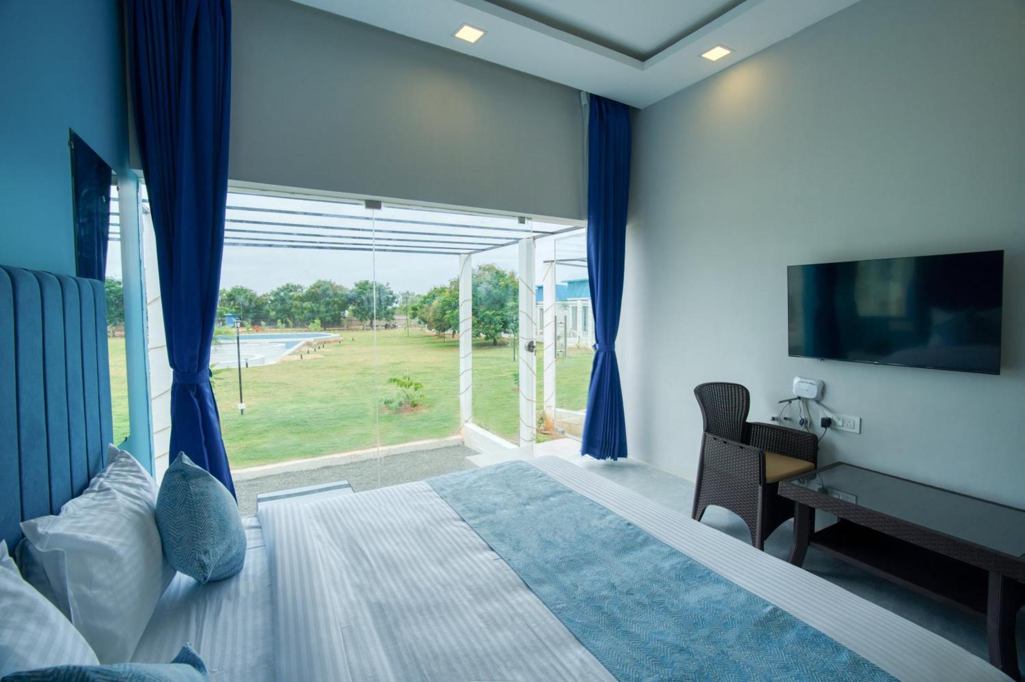 Seaborne Beach Resort ออโรวิลล์ ภายนอก รูปภาพ
